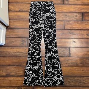 ASOS long stretchy flowing I’m 5 11” and theygo all the way to the floor